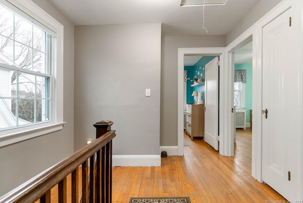 121 Central Ave, New Haven CT 06516-6731 exterior