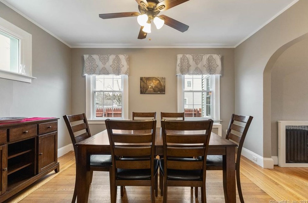 121 Central Ave, New Haven CT 06516-6731 exterior