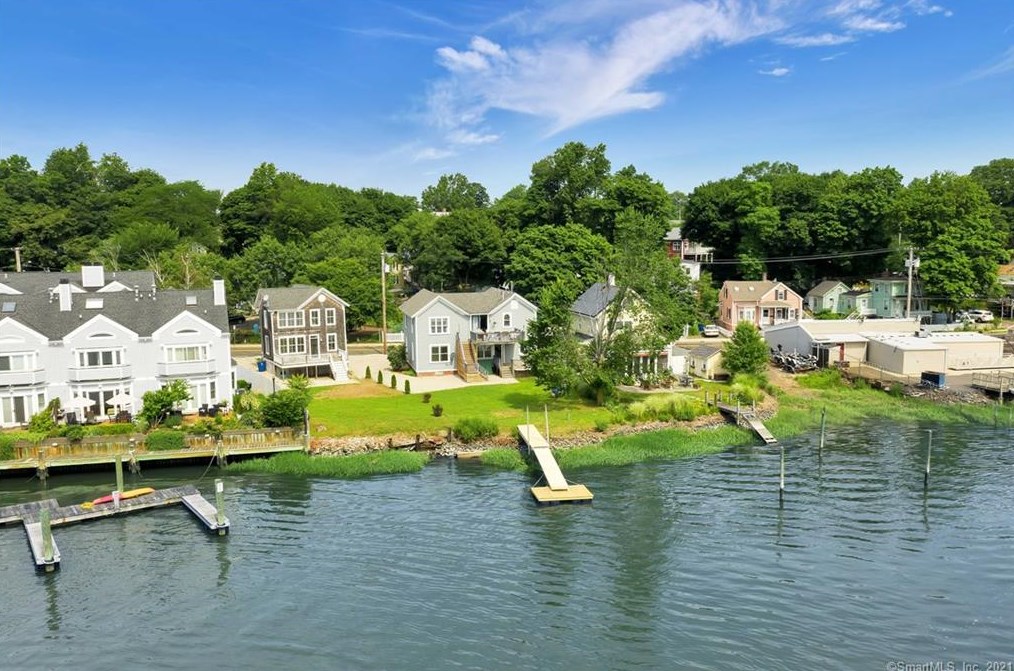 253 Front St, New Haven CT 06513-3205 exterior