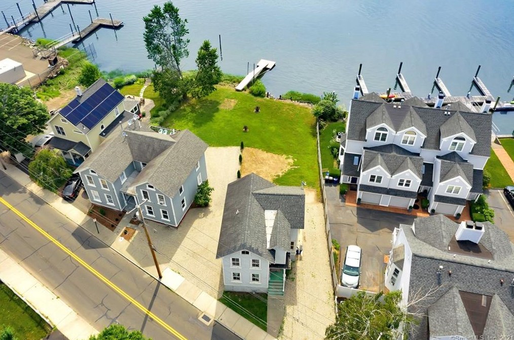 253 Front St, New Haven CT 06513-3205 exterior