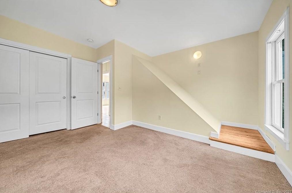 253 Front St, New Haven CT 06513-3205 exterior