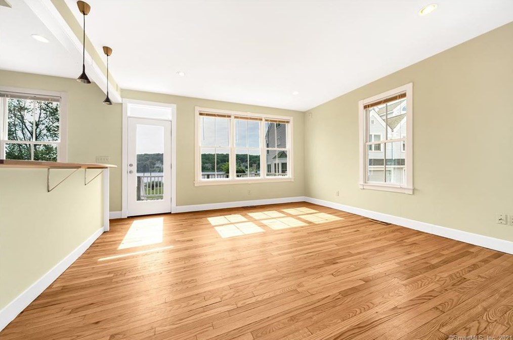 253 Front St, New Haven CT 06513-3205 exterior