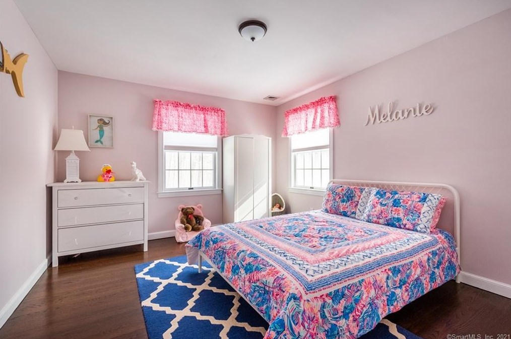 20 Hidden Springs Rd, Madison CT 06443-1670 exterior