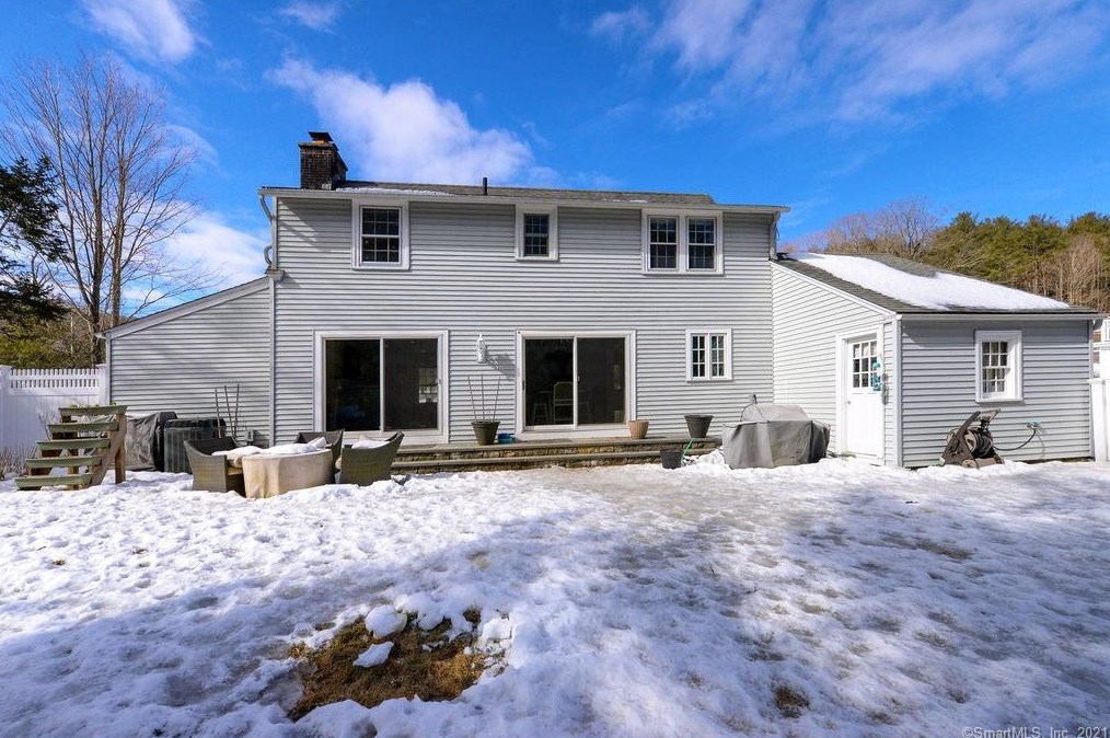 22 Coe St, Winsted CT 06098-1004 exterior