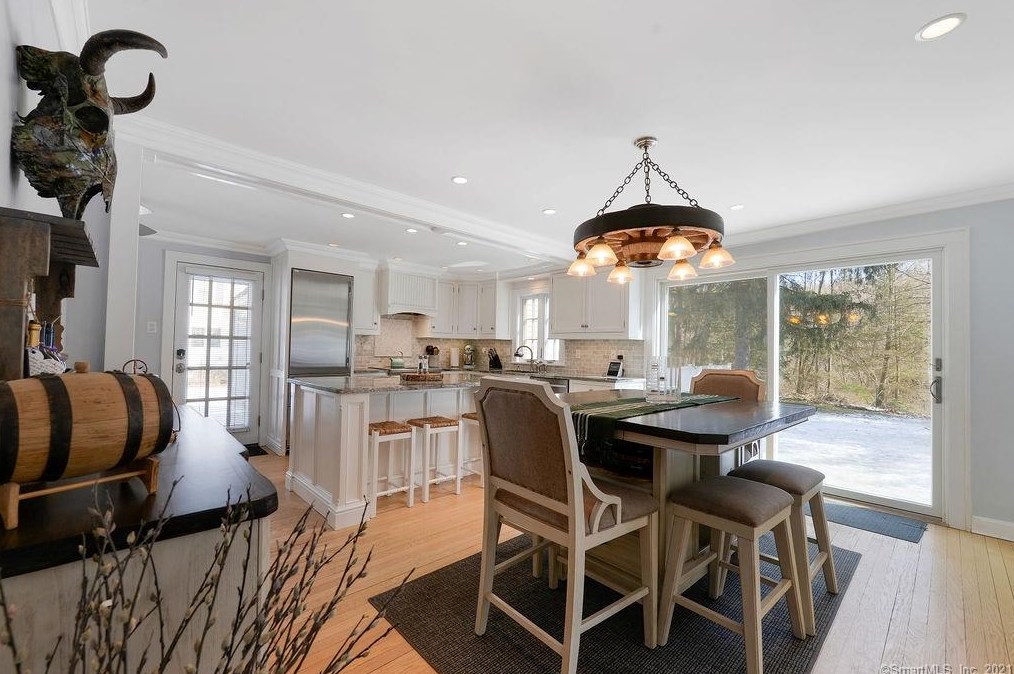 22 Coe St, Winsted CT 06098-1004 exterior