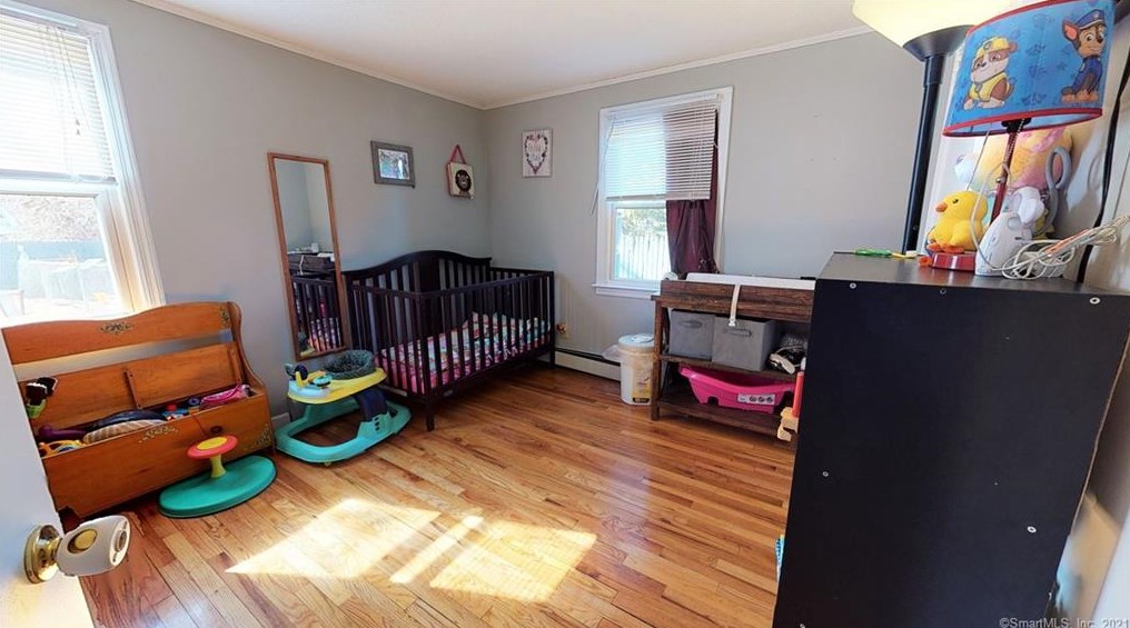 27 Burke Rd, Vernon CT 06066-2453 exterior