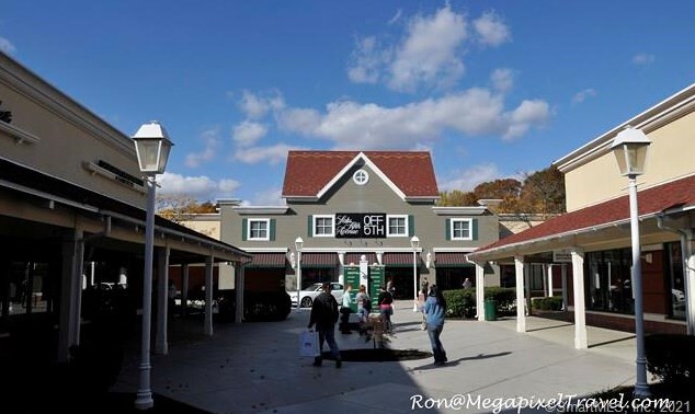 135 Main St, Clinton CT  06413-2162 exterior