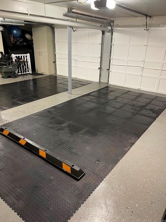 9 Monroe St, New Haven CT 06513-3033 exterior