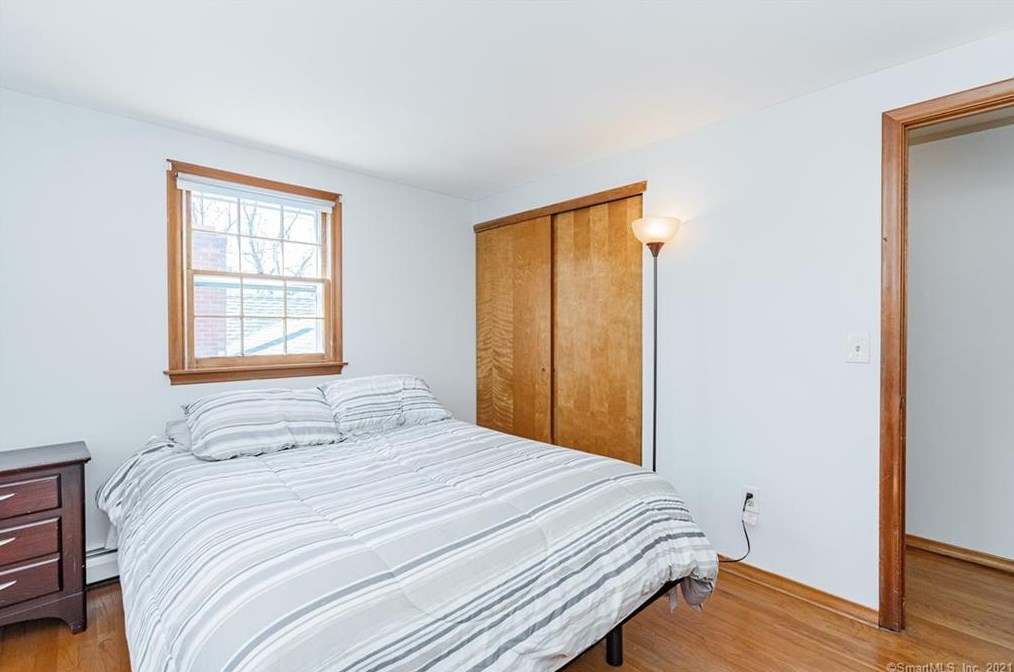 124 Huntington Dr, Vernon CT  06066-4610 exterior