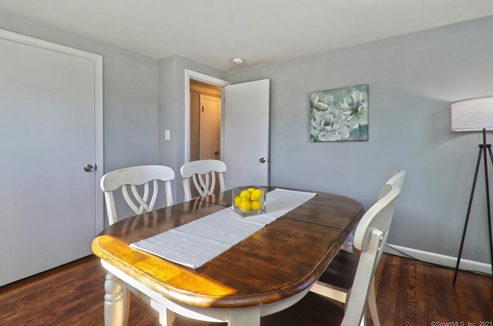 19 Pearl Rd, Union City CT  06770-3713 exterior