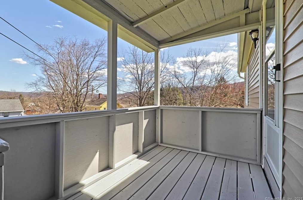 19 Pearl Rd, Union City CT  06770-3713 exterior