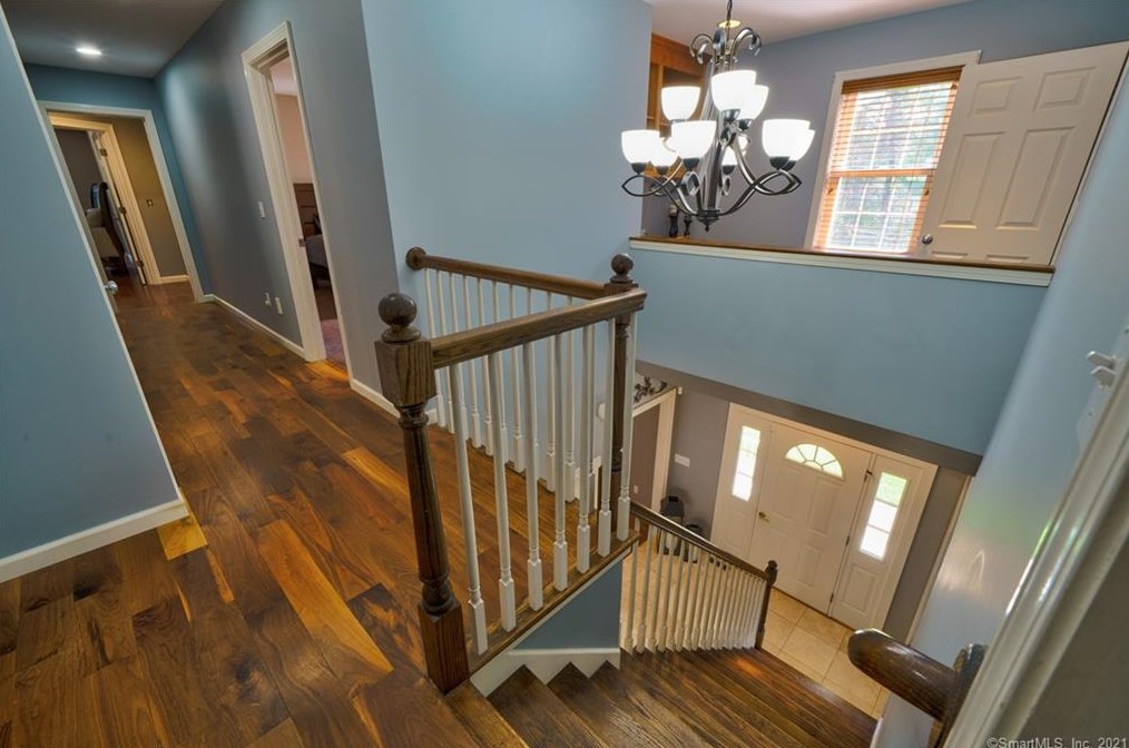 151 Losaw Rd, Winsted CT  06098-4127 exterior