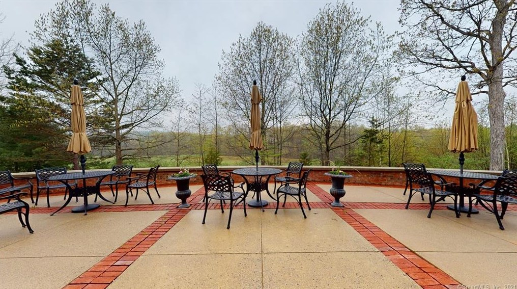 25 Cassandra Blvd, Hartford CT  06107-3141 exterior