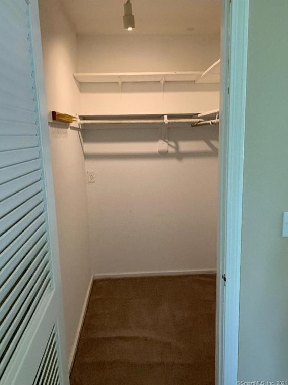 100 Forest St, New Haven CT  06518-2811 exterior