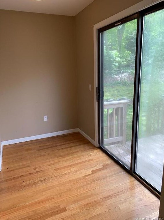 100 Forest St, New Haven CT  06518-2811 exterior