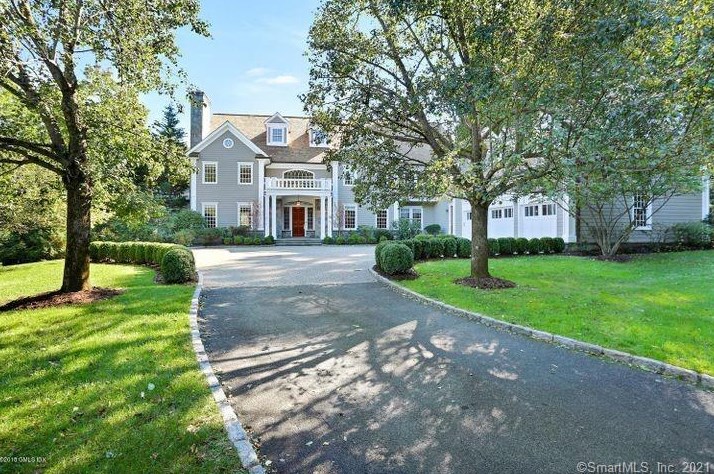 110 Valley Dr, Greenwich CT  06831-5251 exterior