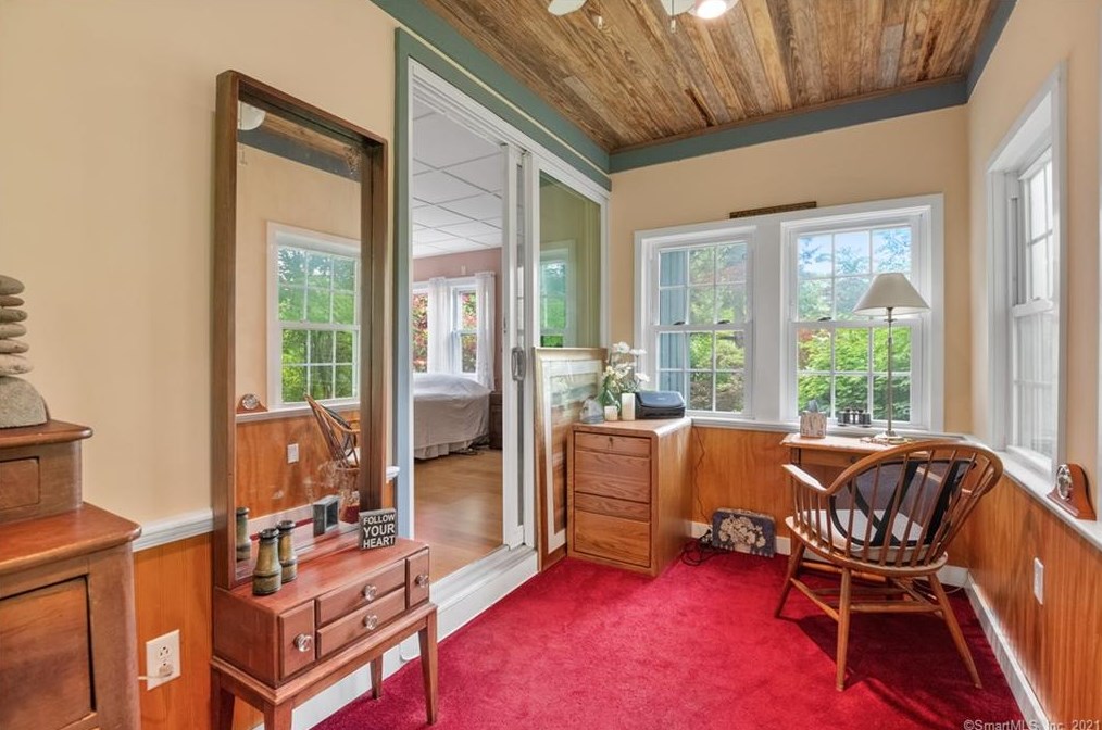 123 Horse Pond Rd, Madison CT  06443-2514 exterior