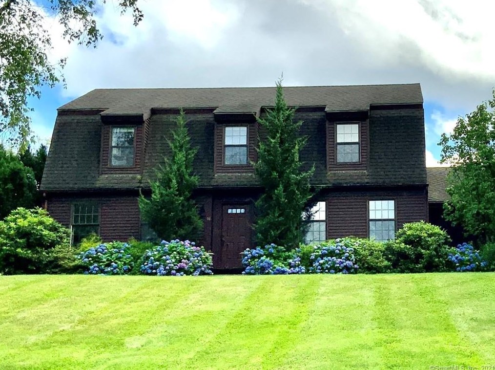 16 Page Rd, Litchfield, CT 06759