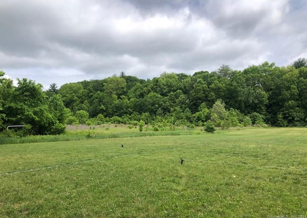25 Rivermead, Avon CT  06001-2061 exterior