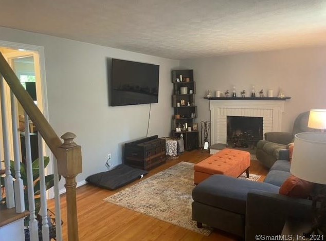 9 Impala Dr, Chestnut Hill CT  06226-1107 exterior