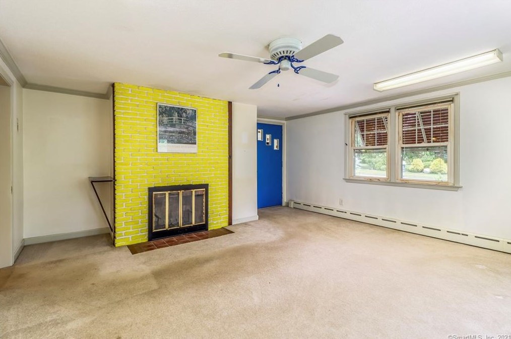 1009 Willard Ave, Hartford CT  06111-3567 exterior