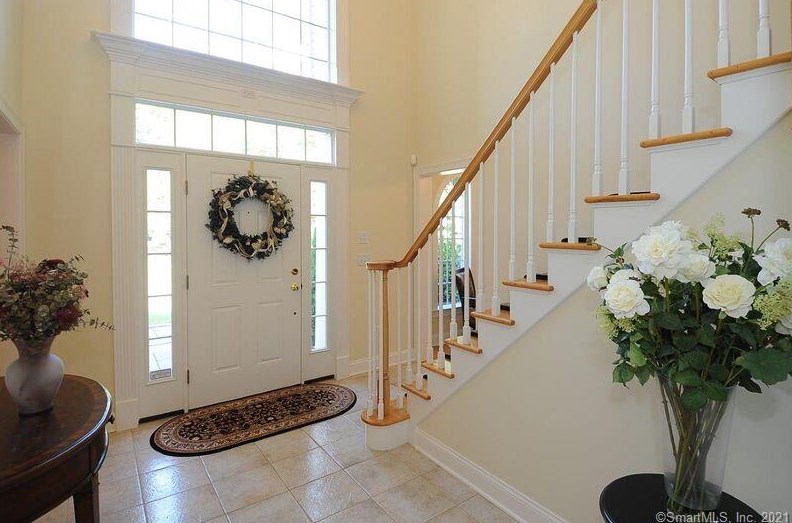 198 Plumb Brook Rd, Woodbury, CT 06798