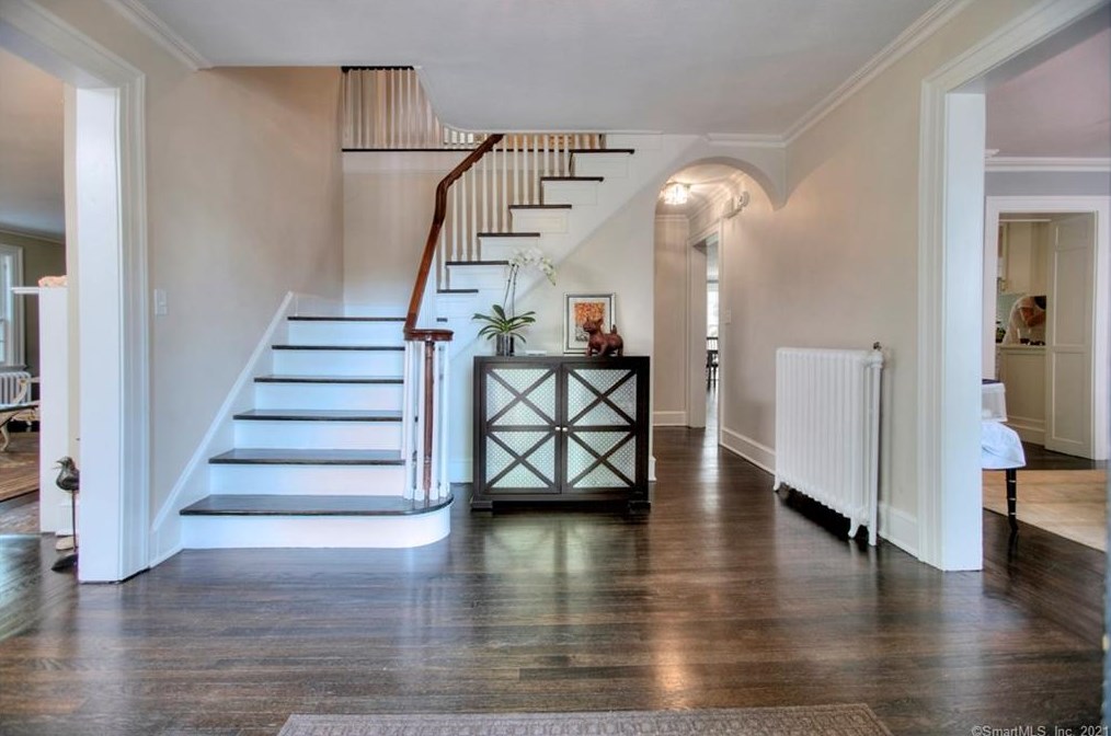 45 Washington Ave, Westport CT  06880-2549 exterior
