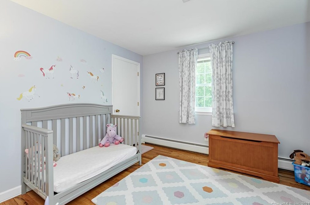 25 Tim Clark Cir, Simsbury CT  06070-1215 exterior