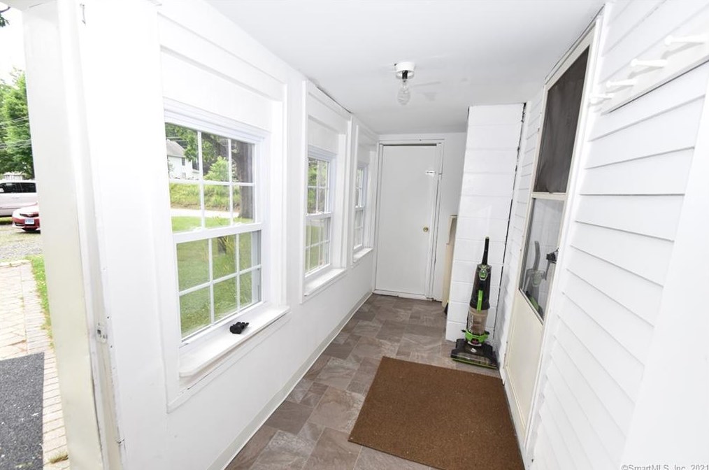 191 East St, Stafford CT  06076-4303 exterior