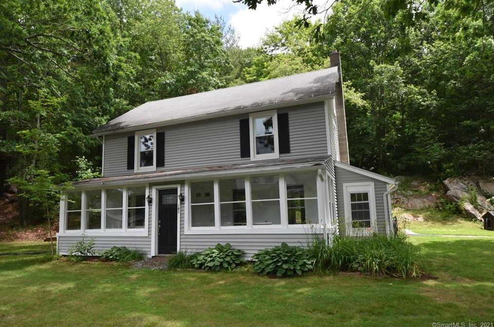 191 East St, Stafford CT  06076-4303 exterior
