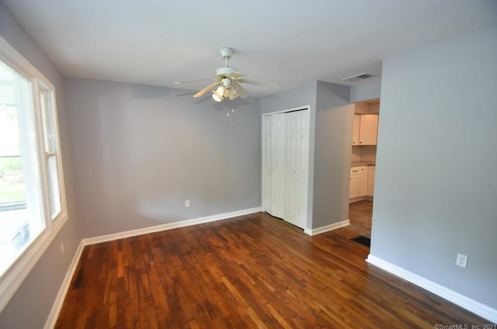 191 East St, Stafford CT  06076-4303 exterior