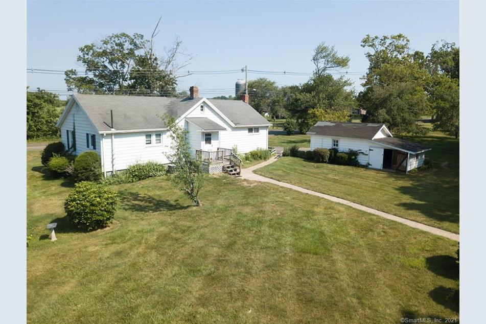 1064 N Farms Rd, Wallingford, CT 06492 MLS 170415087 Coldwell Banker