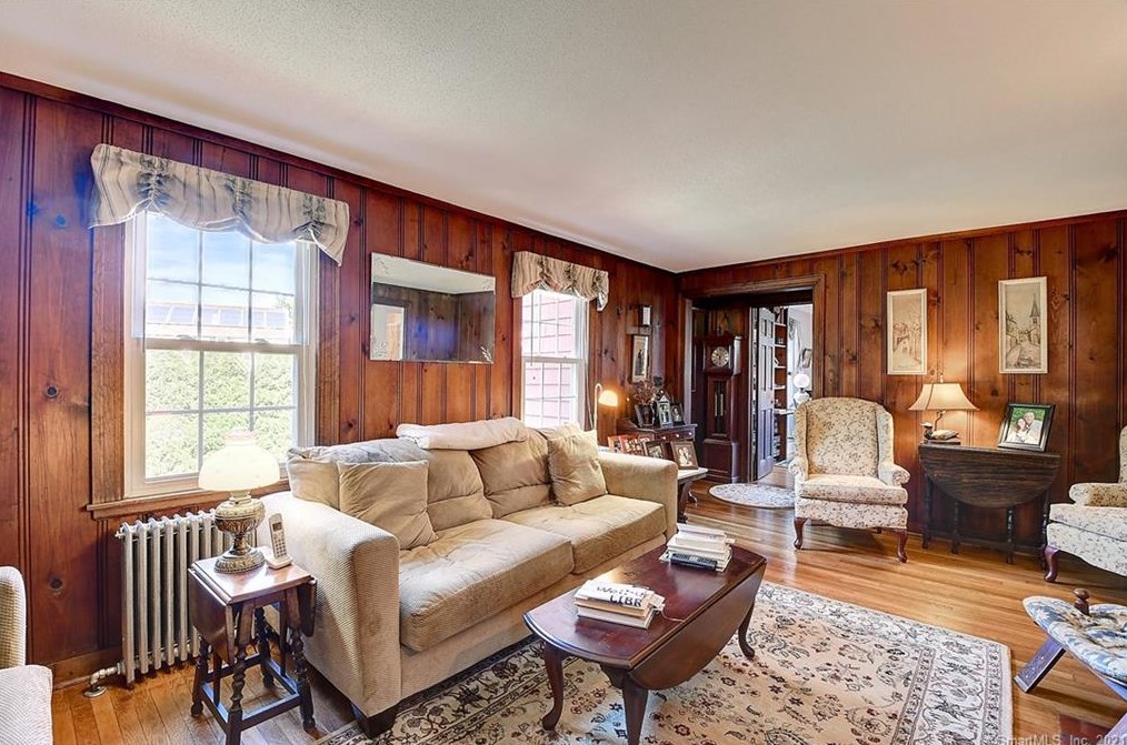 931 Prospect St, Hartford CT  06109-3547 exterior