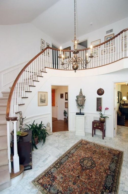 1 Stepping Stone Ln, Greenwich CT  06830-4031 exterior