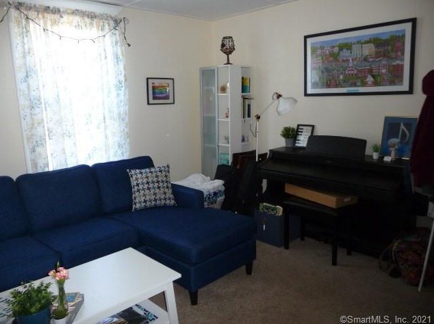 174 Cherry St, Wallingford CT  06492-2307 exterior
