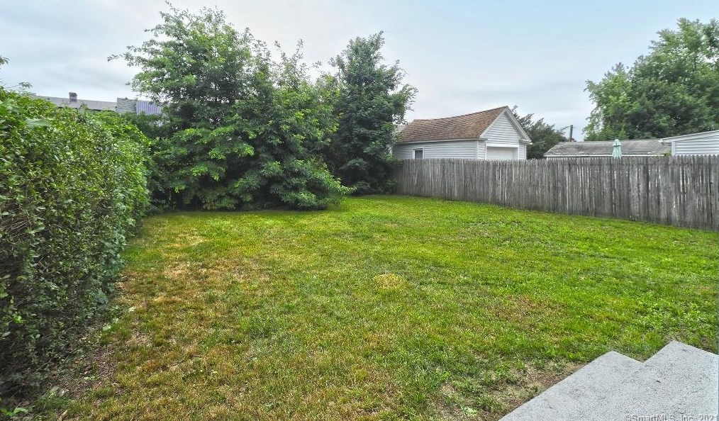 65 Burritt Ave, Stratford CT  06615-5657 exterior