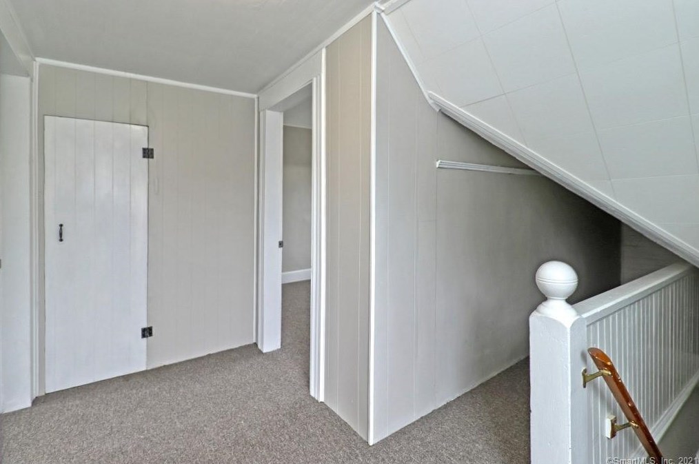 65 Burritt Ave, Stratford CT  06615-5657 exterior