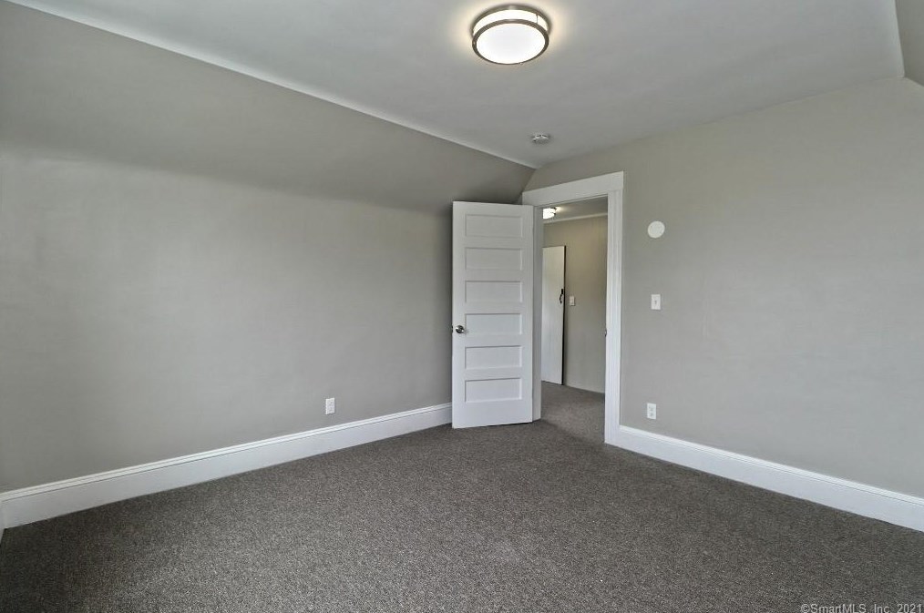 65 Burritt Ave, Stratford CT  06615-5657 exterior