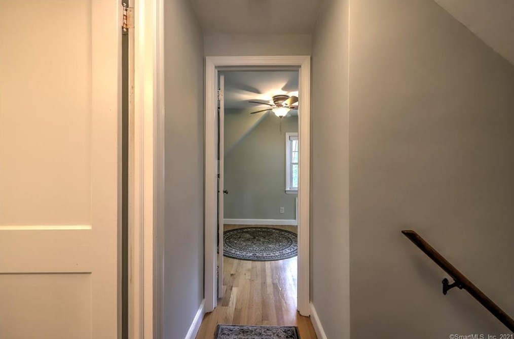 75 Housatonic Ave, Stratford CT  06615-6089 exterior