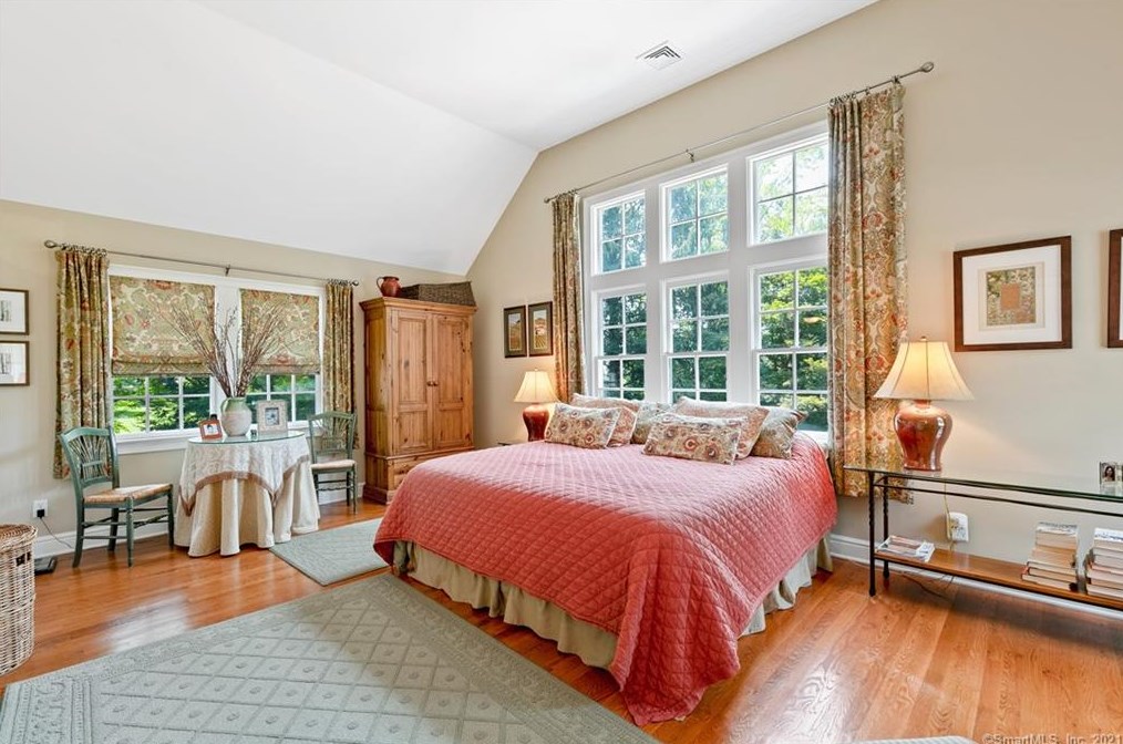 9 Gallows Hill Road Ext, West Redding CT  06896-1403 exterior