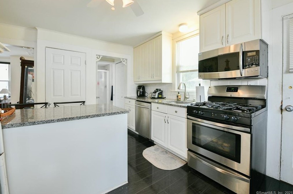 50 Sylvan Ave, Meriden, CT 06451
