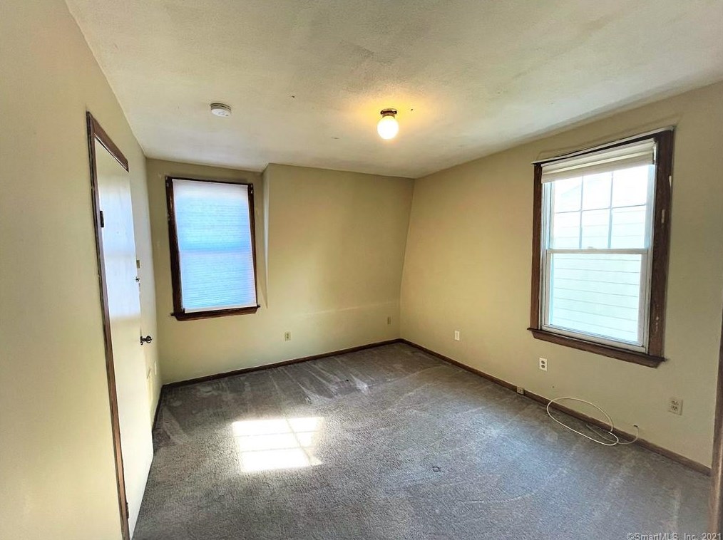 88 Noble St, New Haven CT  06514-3424 exterior