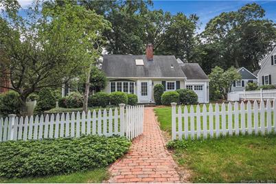 11 Old Stone Road - Photo 1