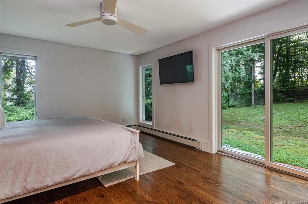 10 Christy Hts, Fenwick CT  06475-1217 exterior