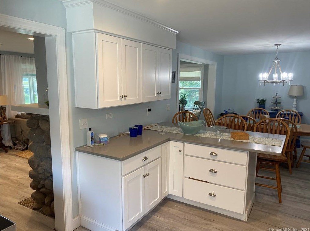 49 Vincent Ave, Fenwick CT  06475-1948 exterior