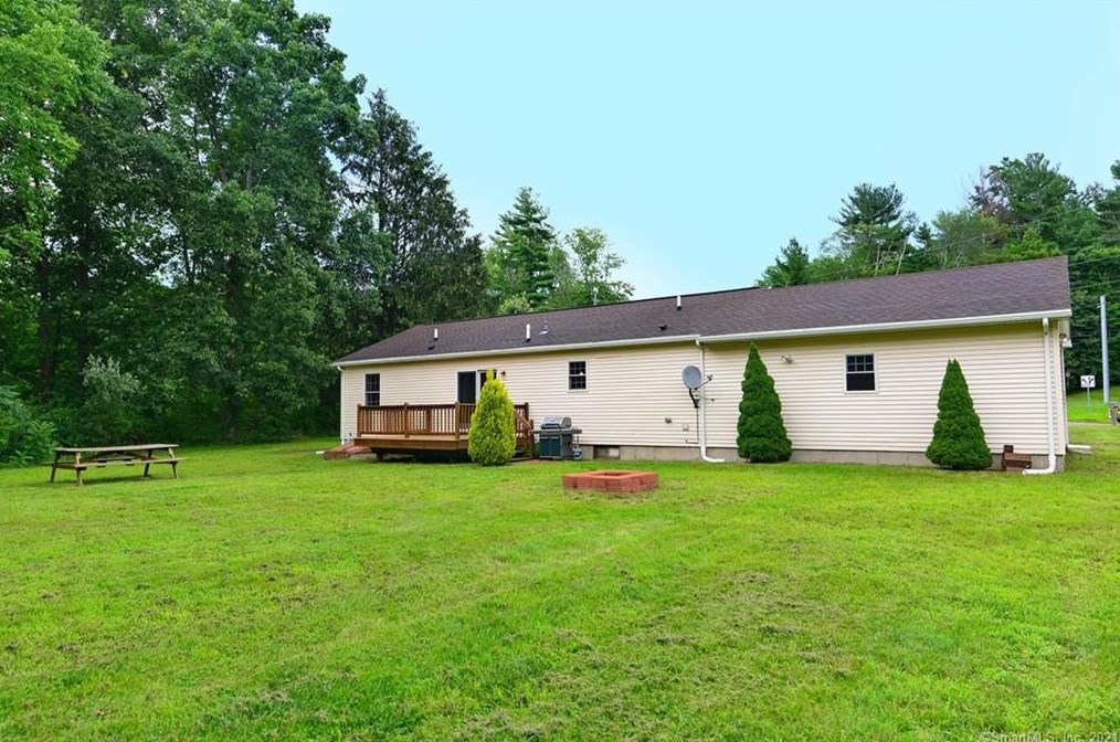 169 Soap St, Killingly, CT 06241