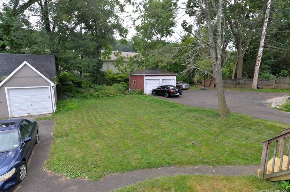 316 Cook Ave, Meriden CT 06451-5502 exterior