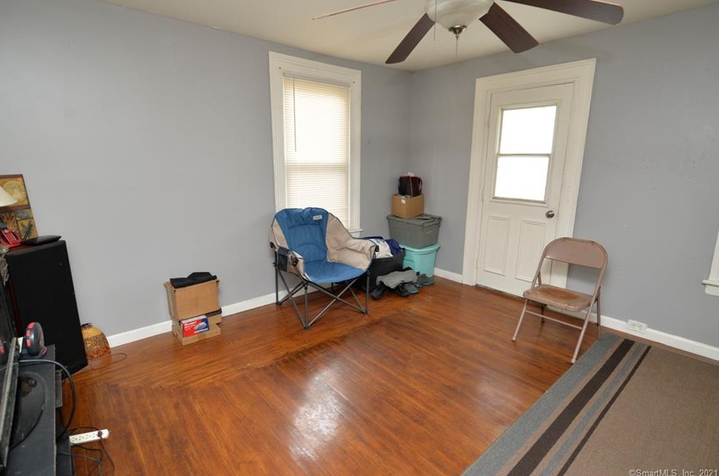 316 Cook Ave, Meriden CT 06451-5502 exterior