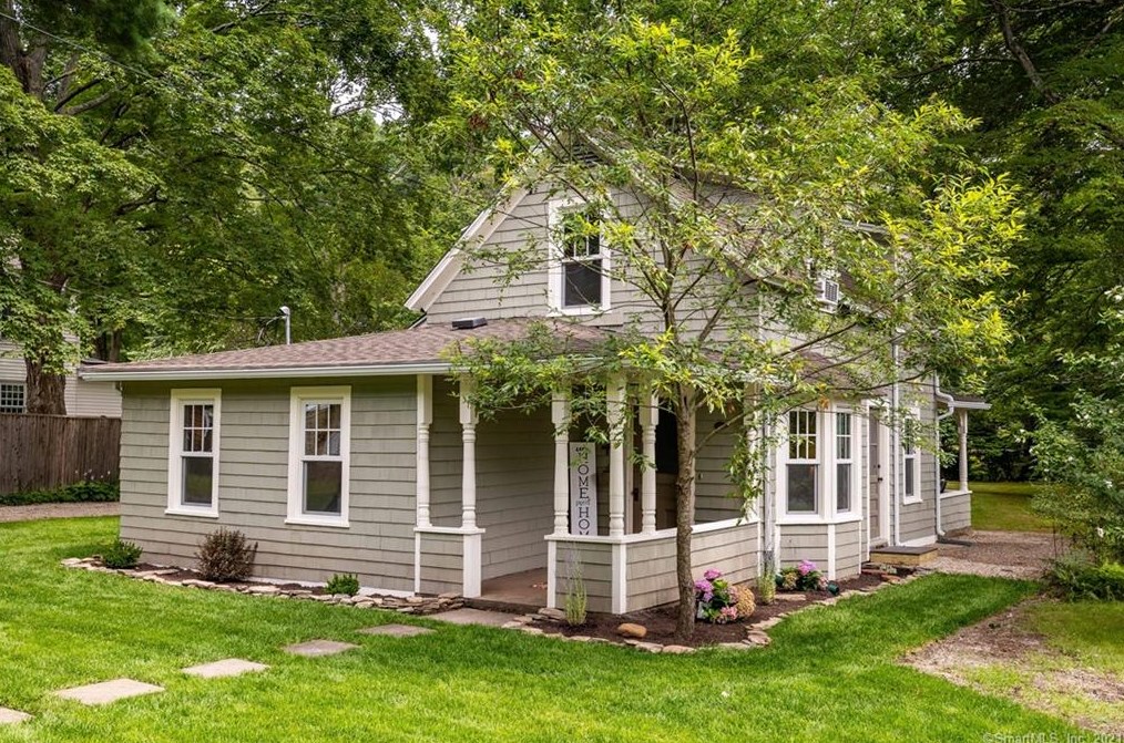 42 Cottage St, Unionville CT  06085-1108 exterior