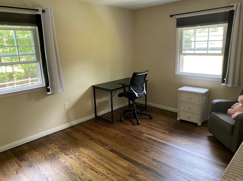 17 Bob White Way, Simsbury CT  06089-9767 exterior